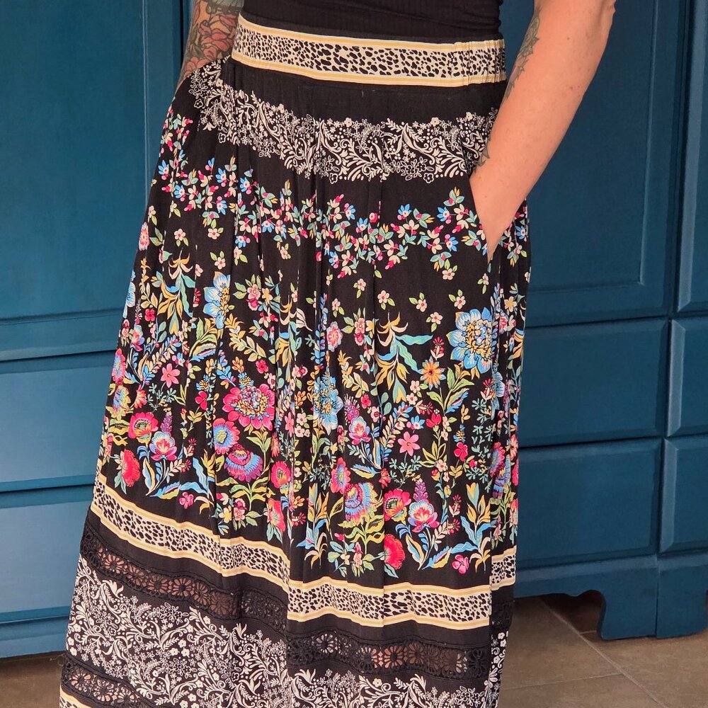 Boho Maxi skirt w pockets